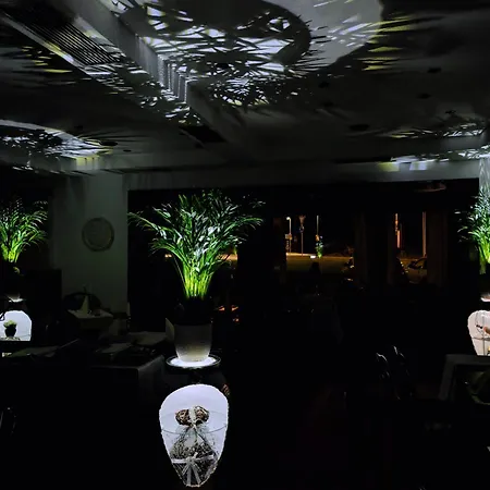 Hotel & Restaurant Mediterrane Kueche