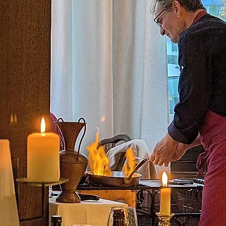 & Restaurant Mediterrane Kueche Ξενοδοχείο