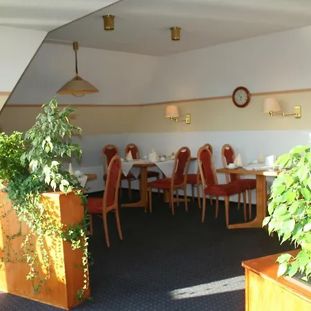 فندق & Restaurant Mediterrane Kueche هورن باد مينبرغ
