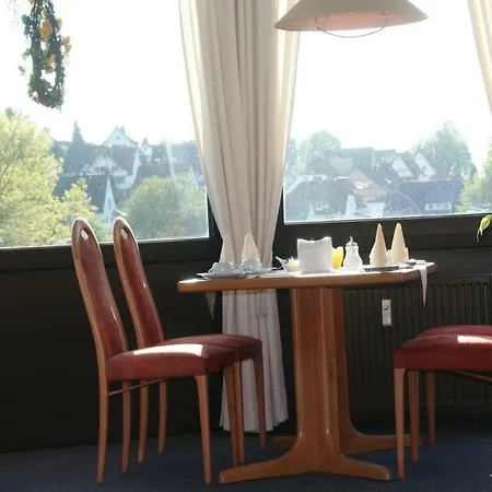 & Restaurant Mediterrane Kueche Хорн-Бад-Майнберг