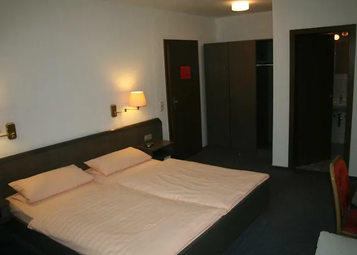 & Restaurant Mediterrane Kueche Hotel 3*