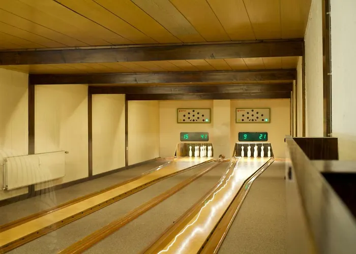 & Restaurant Mediterrane Kueche