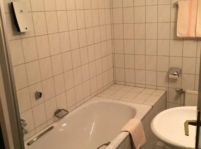 & Restaurant Mediterrane Kueche Hotel 3*